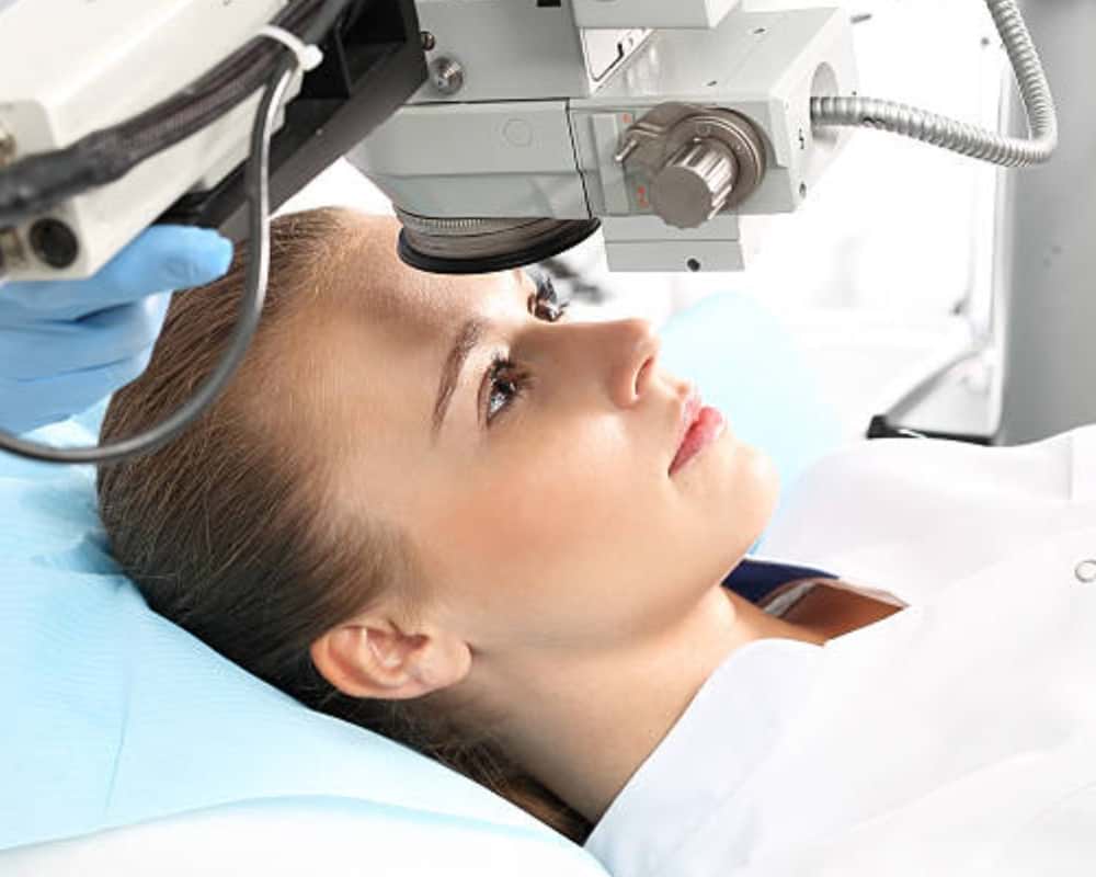 Professional advice on how to deal with LASIK